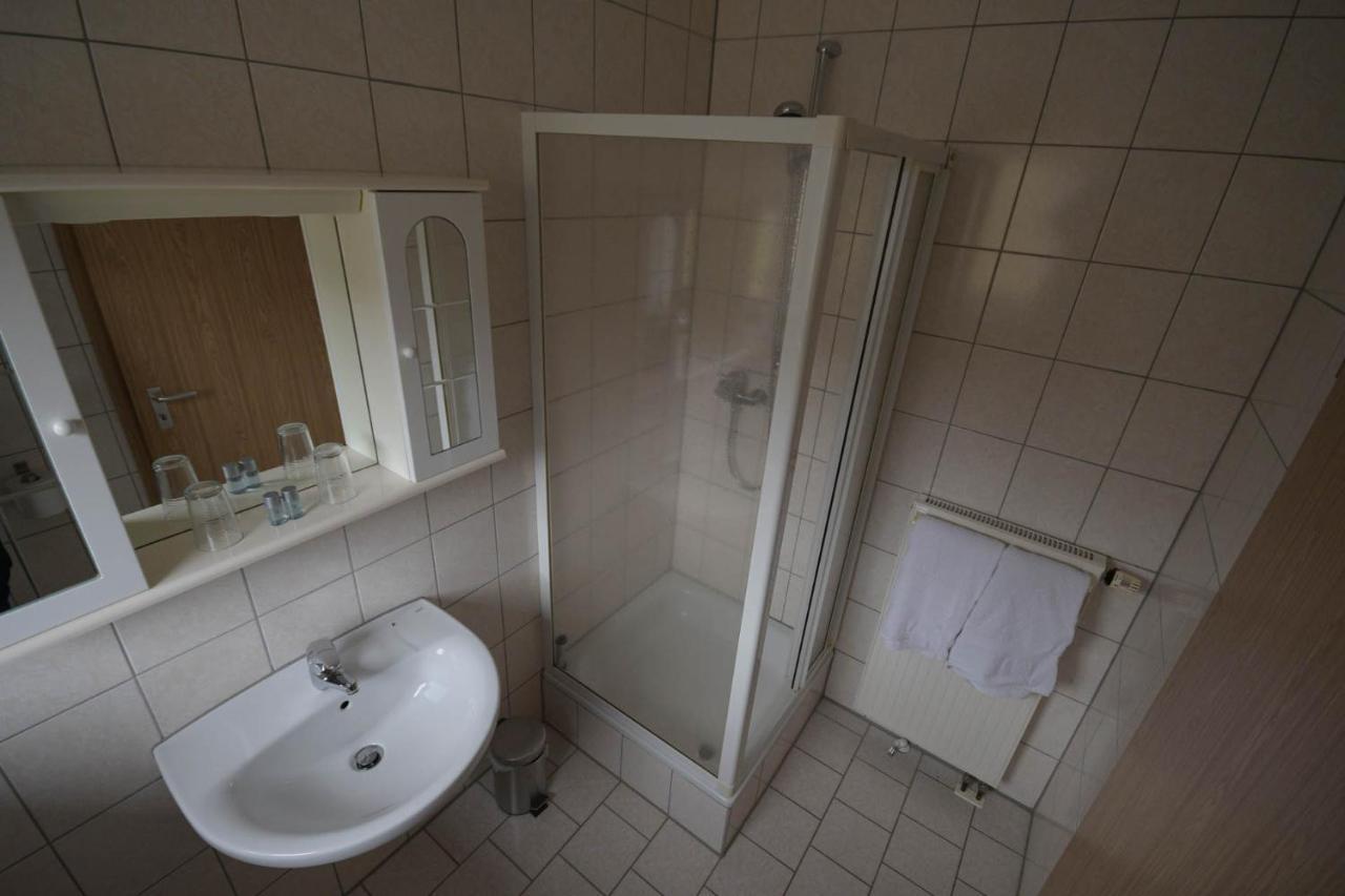 Zimmer Ohne Fruehstueck In Der Forellenzucht Burgen  Eksteriør bilde
