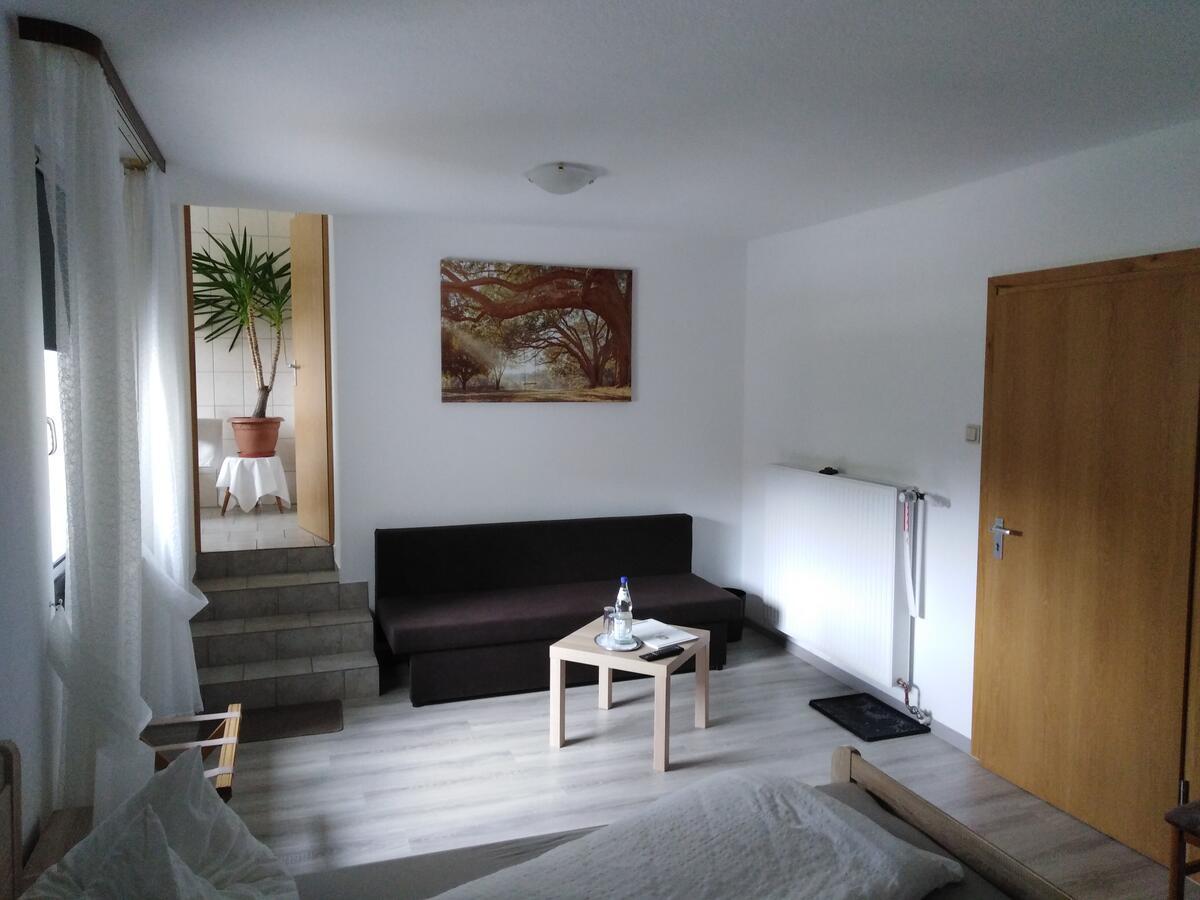 Zimmer Ohne Fruehstueck In Der Forellenzucht Burgen  Eksteriør bilde